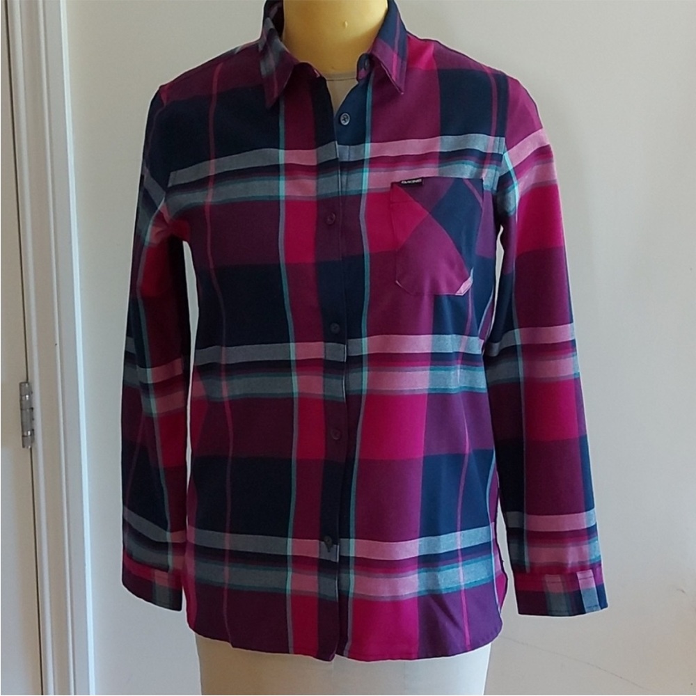 Dakine Pink Plaid button down shirt - Sz M
